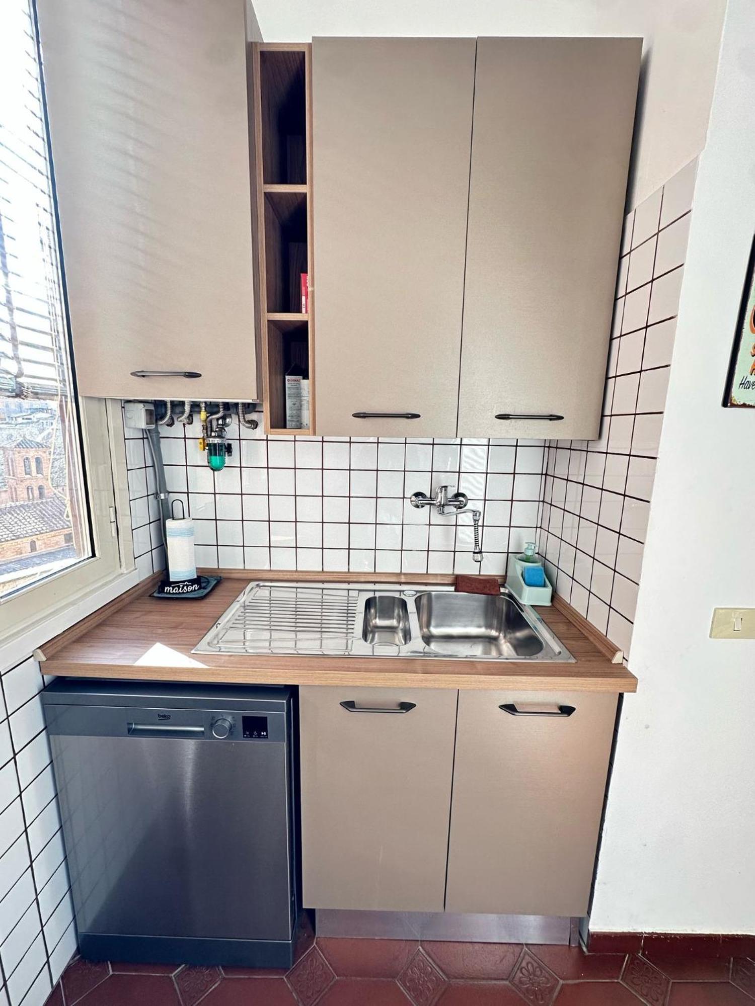 Trastevere Rome's Heart Charming & Cozy 3 Apartamento *